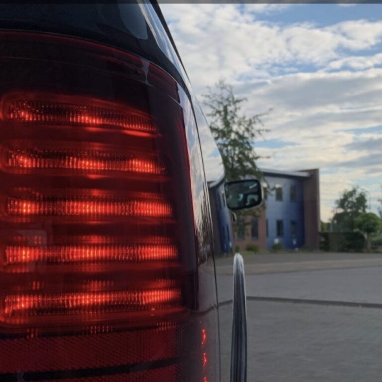 DatoTransport-logo-1